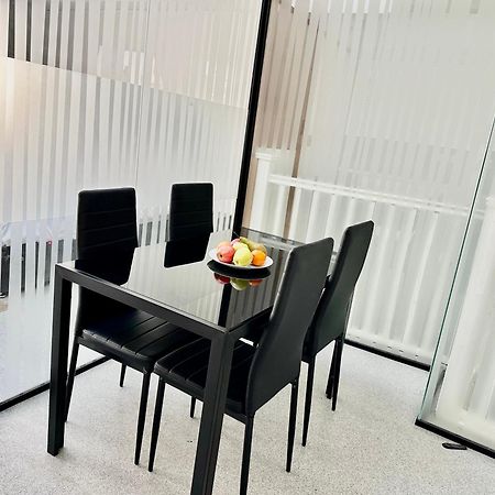 Appartement Westferry Two à Londres Extérieur photo
